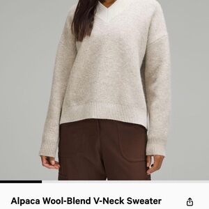 Lululemon sweater, size small